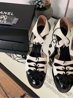 Chanel Two-Tone Cream and Black Lace-Up Platform Heels